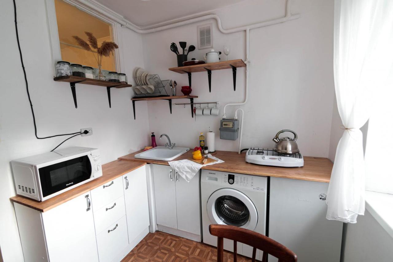 The Soviet Union Apartment In The Heart Of The Old City Almaty Ngoại thất bức ảnh